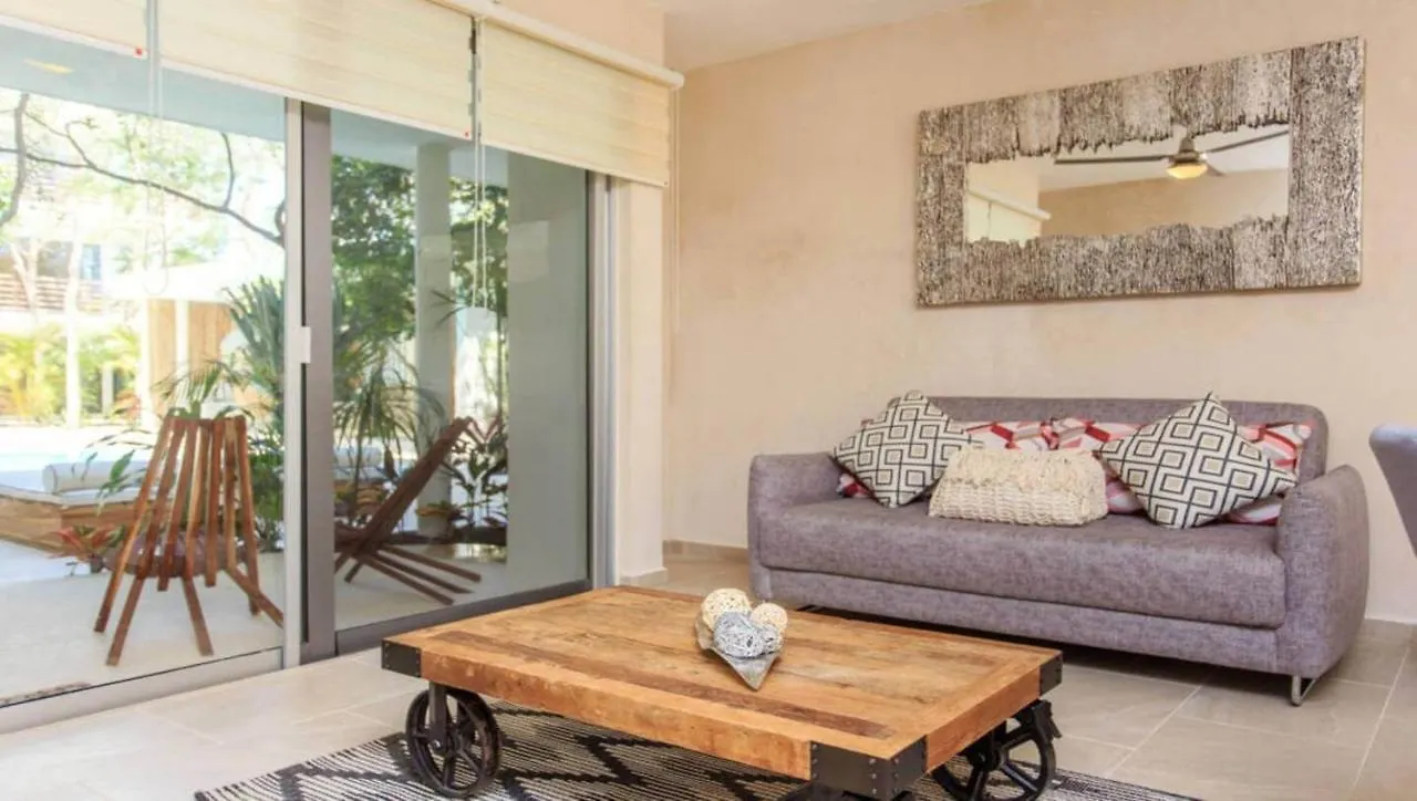 ☆ Location & Comfort ☆ Jacuzzi ☆ Luxury Condo Tulum 0*,